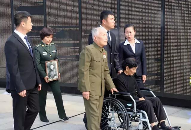 每年的9月30号烈士纪念日（国庆前一天是烈士纪念日）(17)