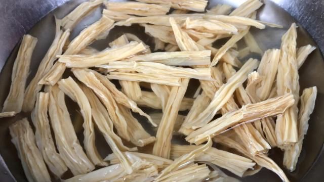 怎么样能快速泡发腐竹