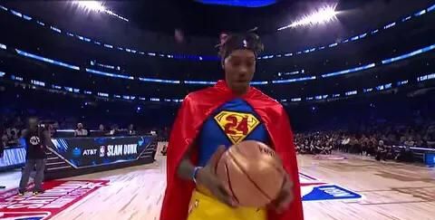 致敬科比，央视2016nba全明星中场致敬科比的mv有没有下载地址？里面的歌叫什么名字？图9