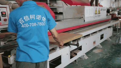 ​盈曼板材生产厂家(一起来参观板材加工厂，你家衣柜橱柜就是这样造出来的)