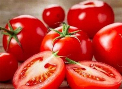 ​番茄是水果还是蔬菜(番茄和圣女果一样吗？减肥期间怎么选？)