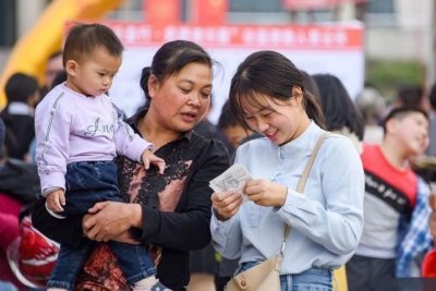 ​有“内幕”？彩票为何要延迟1个小时开奖？内部员工为你揭开谜底