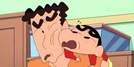 蜡笔小新中的未解之谜，欠32年房贷还住别墅，穿名牌